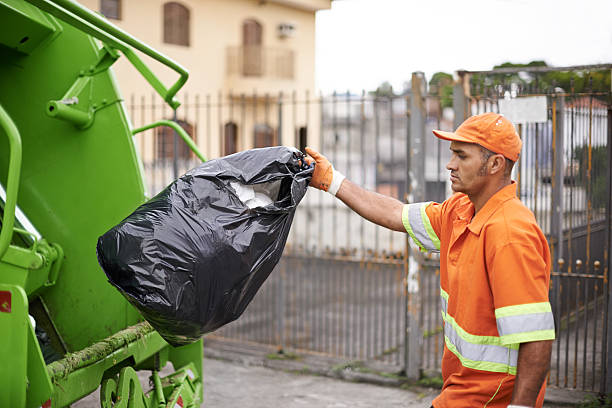 Best Estate Cleanout Services  in Farngton Hills, MI